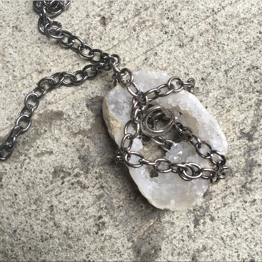 Quartz crystal chain wrap